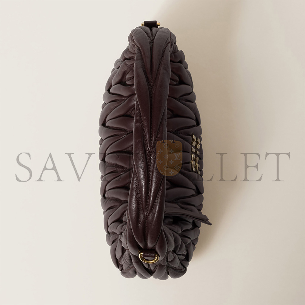 M1v M1v wander matelassÉ nappa leather hobo bag 5bc125 (20*17*6cm)